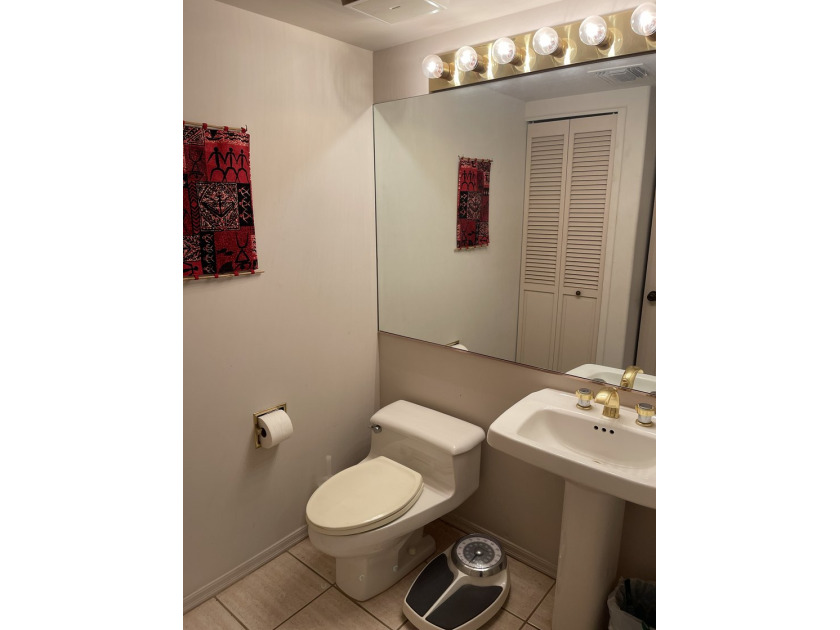 Experience the perfect combination of privacy, comfort, and - photo 22