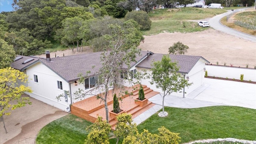 Welcome to this fully remodeled gem in Prunedale! This charming - photo 11
