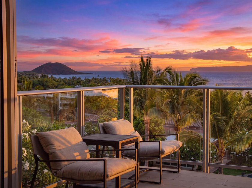 Makali'i Magnificence! Premium top row position with - photo 8