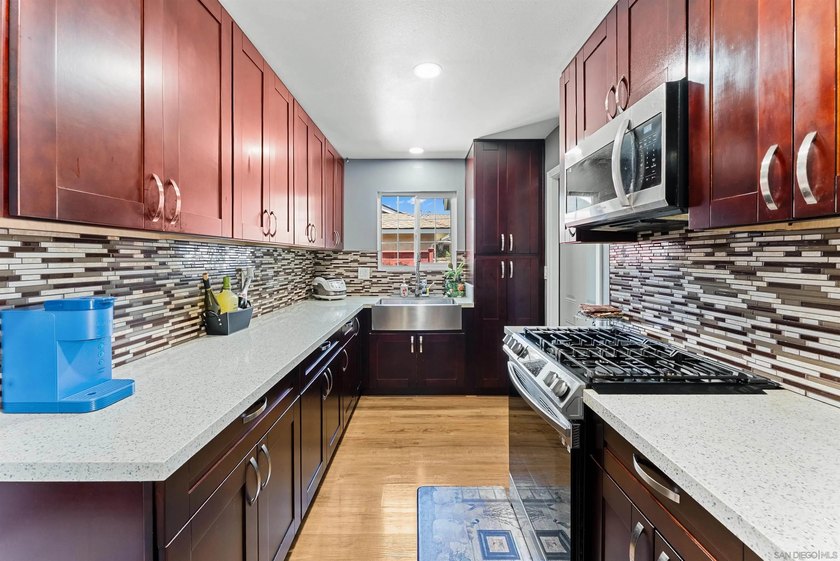 Welcome to your charming address: 240 Ledgewood Lane! Notice - photo 10