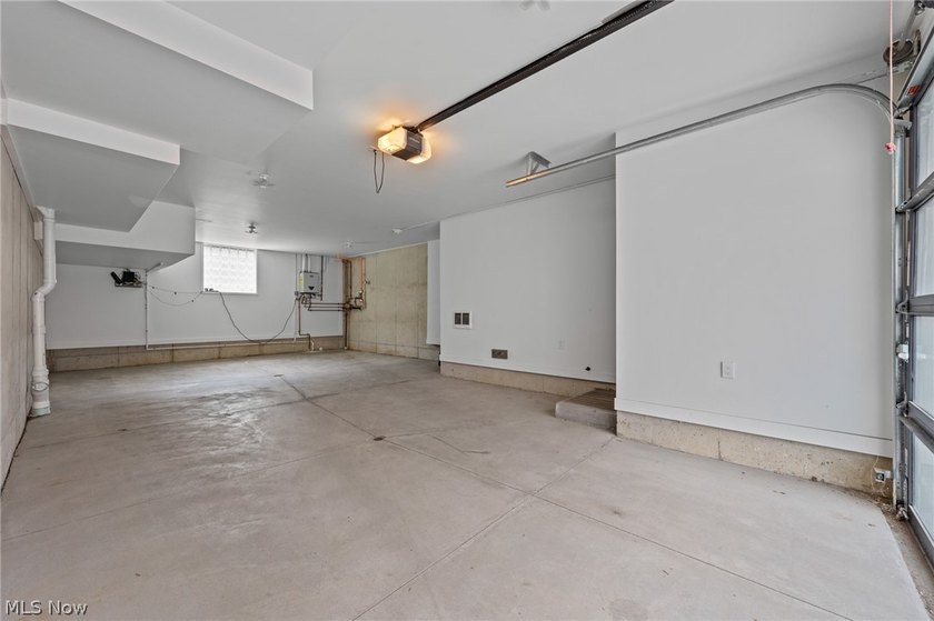 This is your opportunity to own one of Ohio City's most refined - photo 7