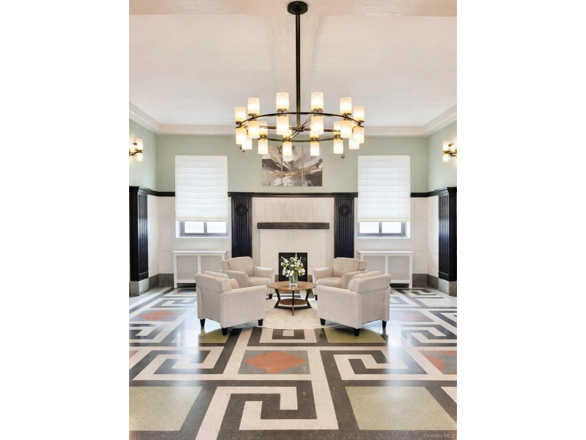 Welcome to this renovated, pre-war impeccably maintained - photo 13
