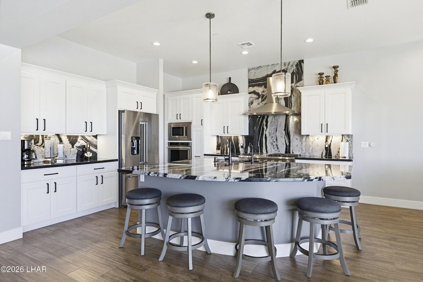 Located in the desirable Foothills Arroyos of Lake Havasu City - photo 18