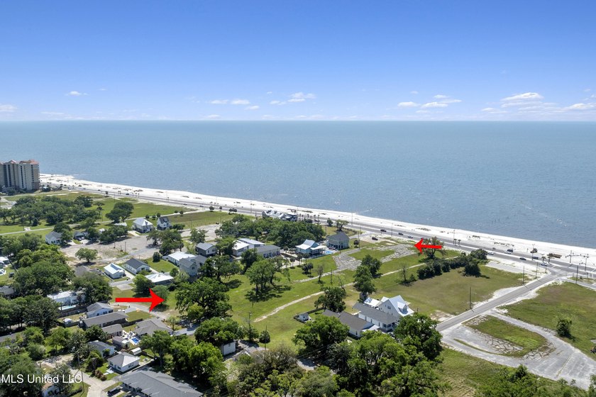 Great Beachfront property located in a high-density Zoning (T-6 - photo 9