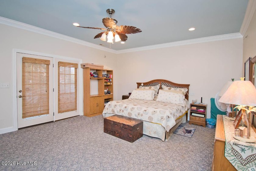 Price Improvement! BOATER'S DREAM meets easy coastal living in - photo 19