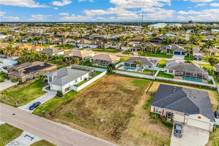 This vacant lot in SW Cape Coral presents a prime opportunity to - photo 6