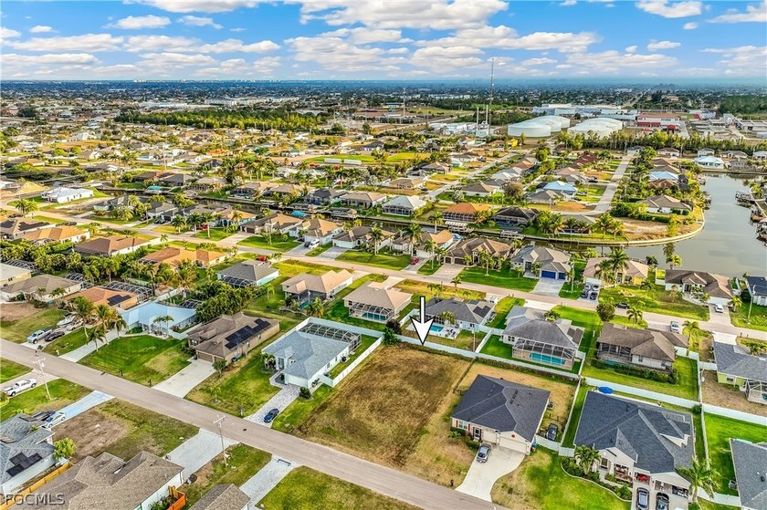 This vacant lot in SW Cape Coral presents a prime opportunity to - photo 7