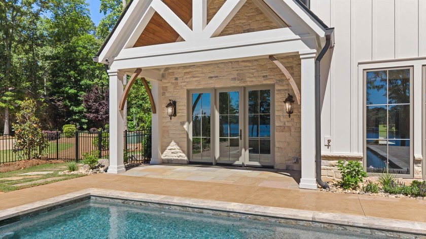 Welcome to The Overlook House, a remarkable waterfront retreat - photo 17