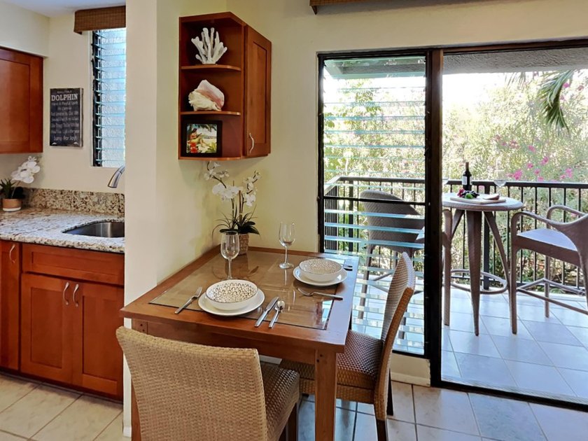 Welcome to Kihei Akahi D-101, a beautifully remodeled - photo 3