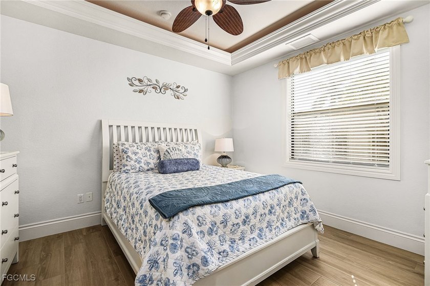Price Improved! Luxury lakefront living meets breathtaking golf - photo 17