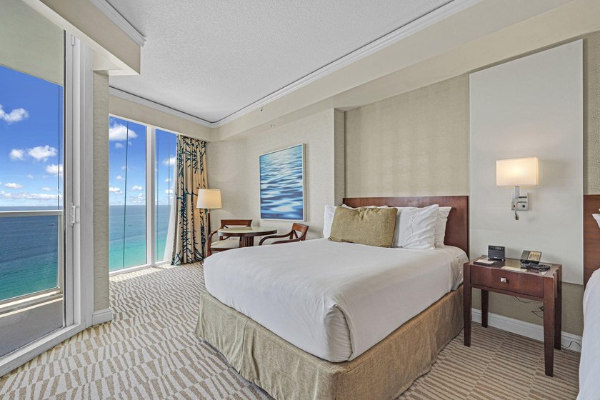 Exceptional opportunity to own a luxury direct oceanfront - photo 37