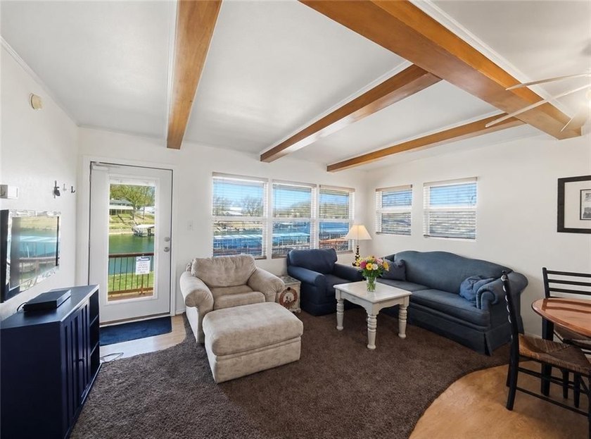 PRICE IMPROVEMENT!! TURNKEY Lake of the Ozarks getaway + - photo 2
