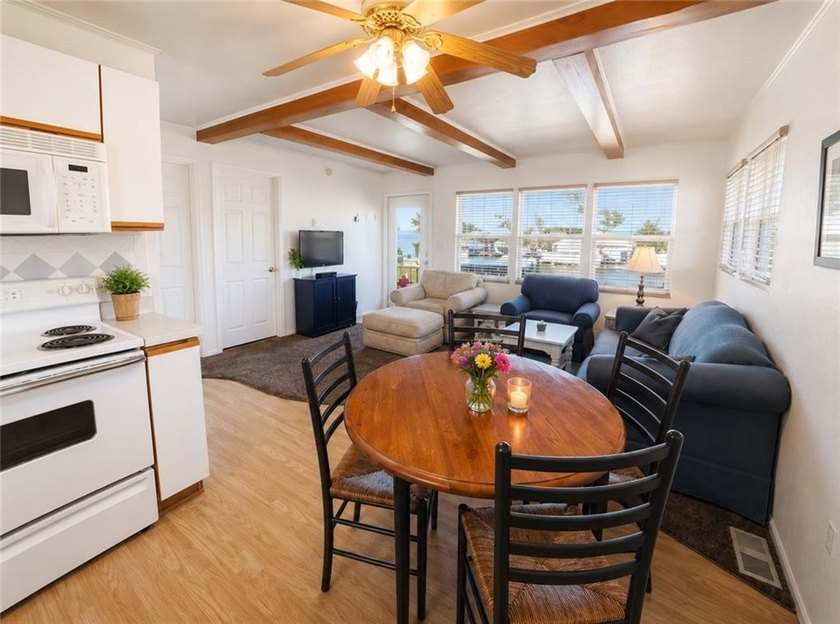 PRICE IMPROVEMENT!! TURNKEY Lake of the Ozarks getaway + - photo 4