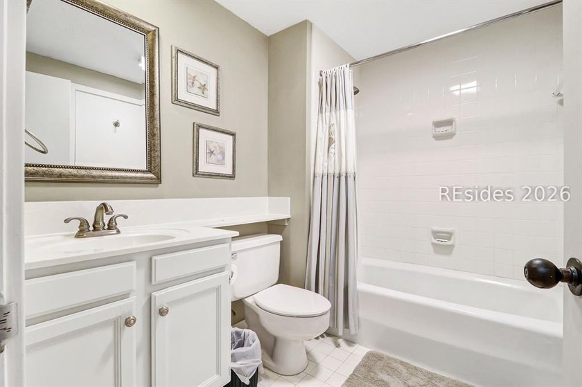 Updated Palmetto Dunes villa offering sweeping golf views and an - photo 20