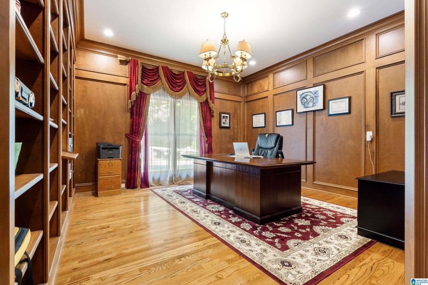 Unique opportunity in Indian Springs - 8,000+sqft on 4.75 - photo 24