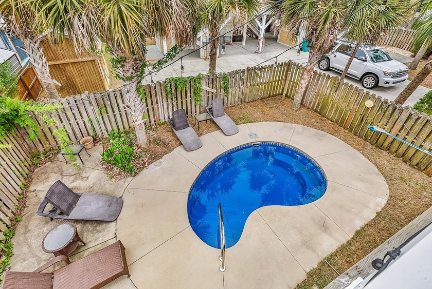 If you are looking for a turnkey, move in ready beach home, this - photo 44