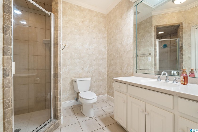 Unique opportunity in Indian Springs - 8,000+sqft on 4.75 - photo 45