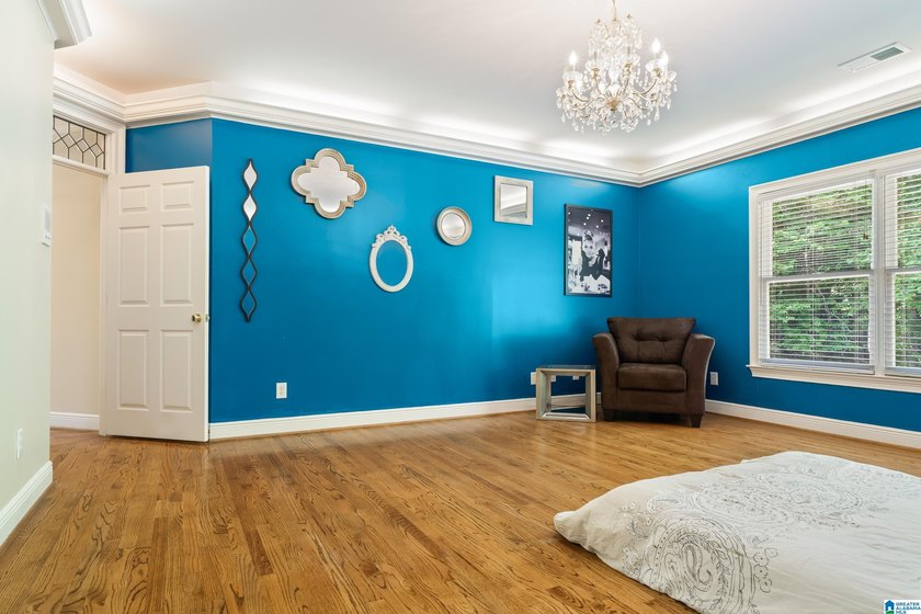 Unique opportunity in Indian Springs - 8,000+sqft on 4.75 - photo 47
