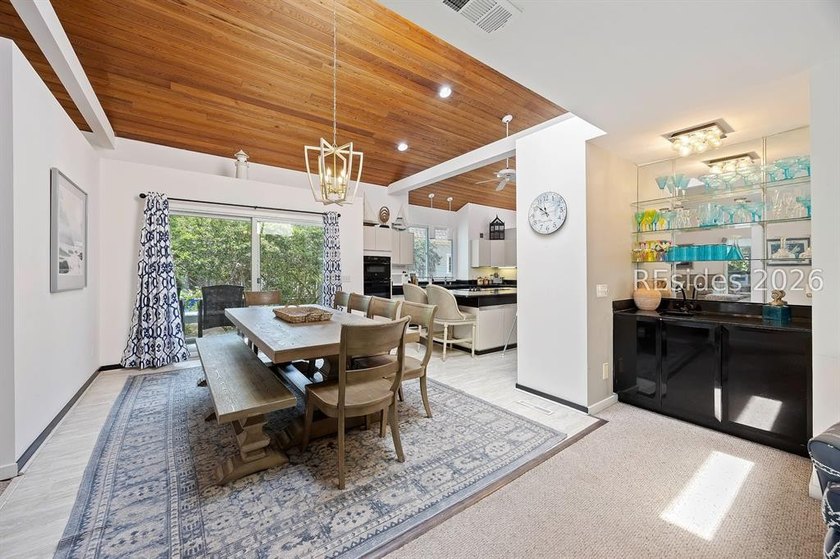 Walkable to the beaches of Palmetto Dunes, this Hilton Head - photo 11