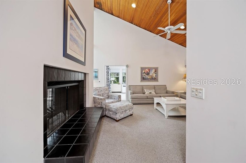 Walkable to the beaches of Palmetto Dunes, this Hilton Head - photo 14