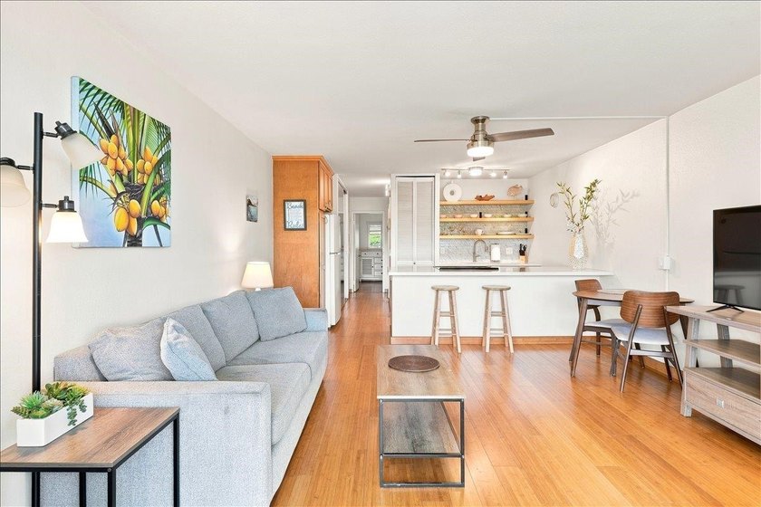 Ideally positioned in one of the most desirable locations within - photo 2