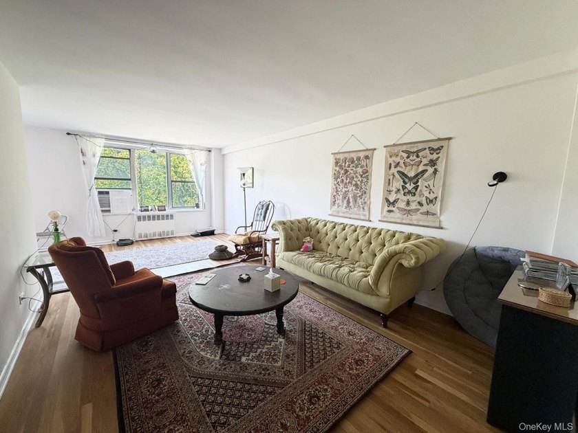 Welcome to this beautifully updated 1,100 SF 2-bedroom co-op in - photo 3