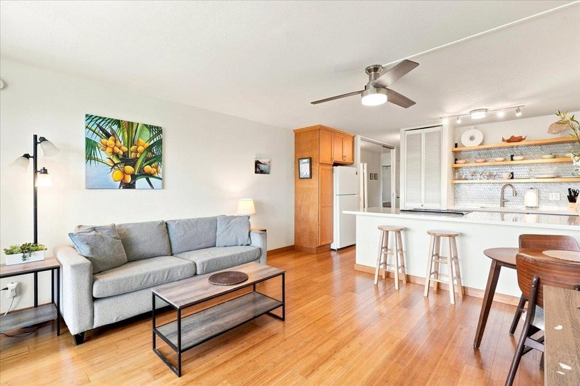 Ideally positioned in one of the most desirable locations within - photo 4