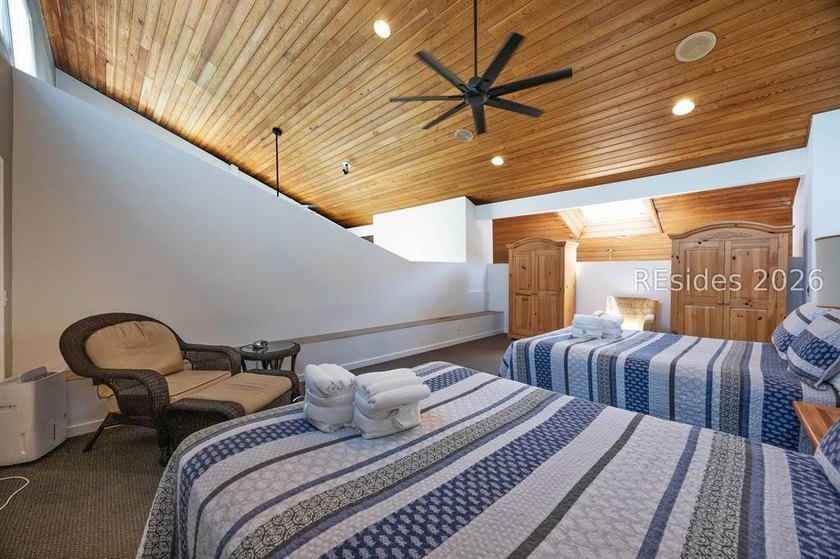 Walkable to the beaches of Palmetto Dunes, this Hilton Head - photo 50
