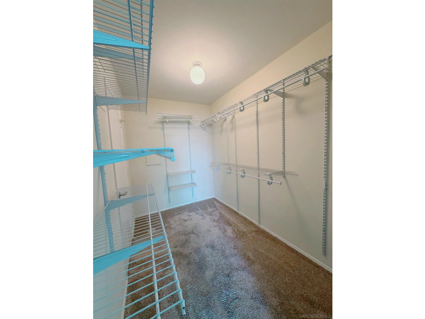 Welcome to a great opportunity to own this spacious 1252 square - photo 8