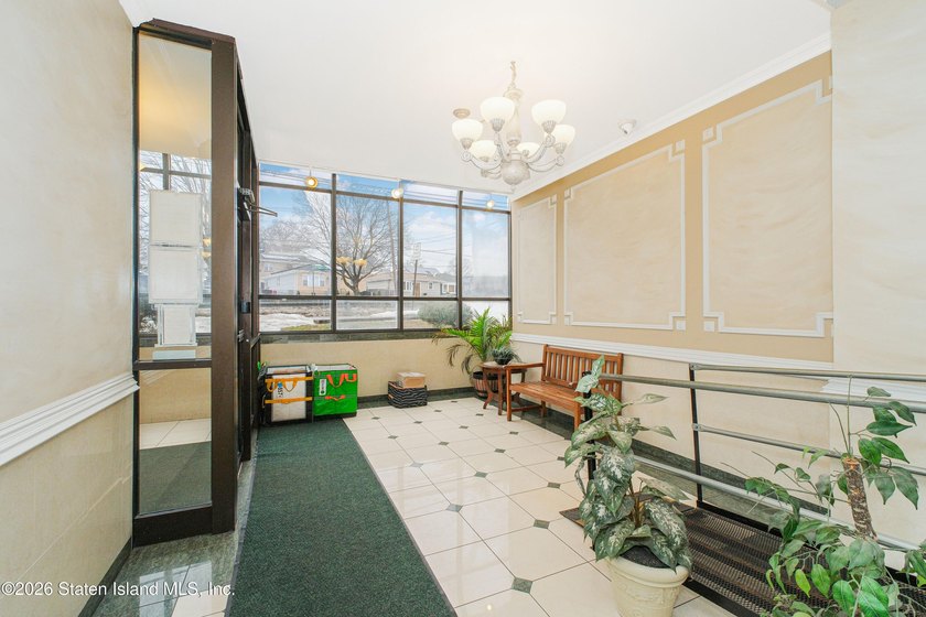 Welcome to 1160 Richmond Rd Unit 4G, a newly renovated, spacious - photo 13