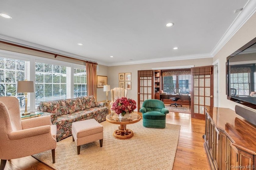 This Flower Hill Center Hall Colonial spans 3,600 square feet - photo 15