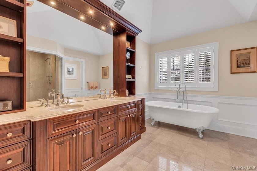 This Flower Hill Center Hall Colonial spans 3,600 square feet - photo 22