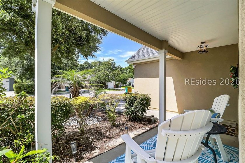 WOW! This is the Pinecrest home you've been waiting for! - photo 4