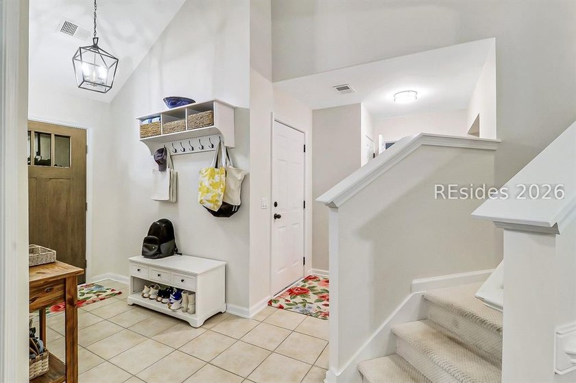 WOW! This is the Pinecrest home you've been waiting for! - photo 6