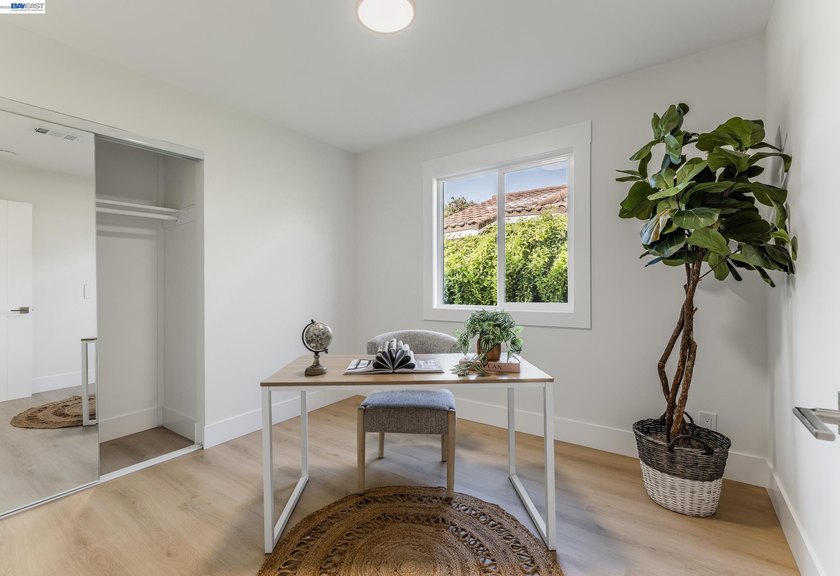 Exceptional single-story Cambrian home offering 4 bedrooms, 2 - photo 22