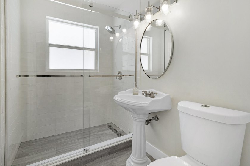 Completely updated and move-in ready, this 3-bedroom, 2-bath - photo 30