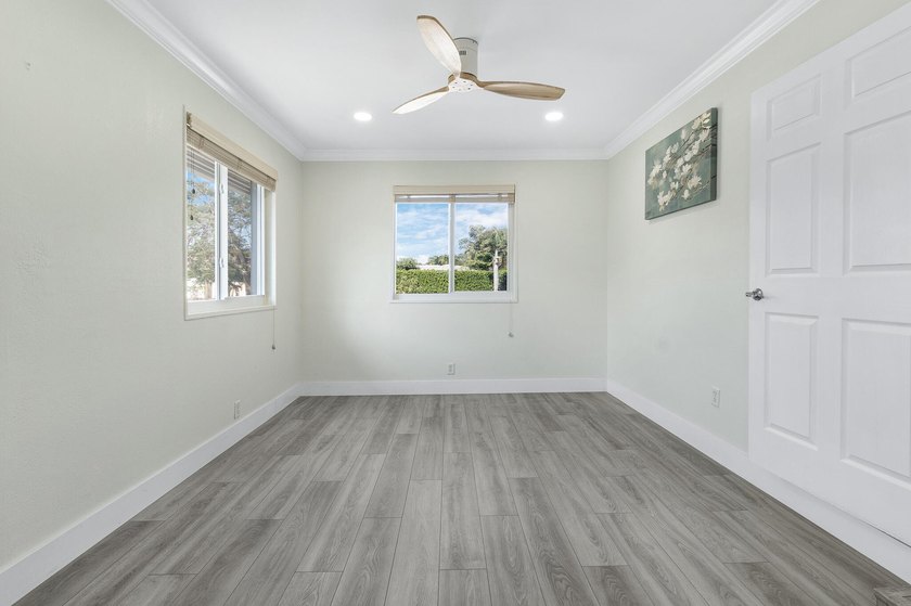 Completely updated and move-in ready, this 3-bedroom, 2-bath - photo 31