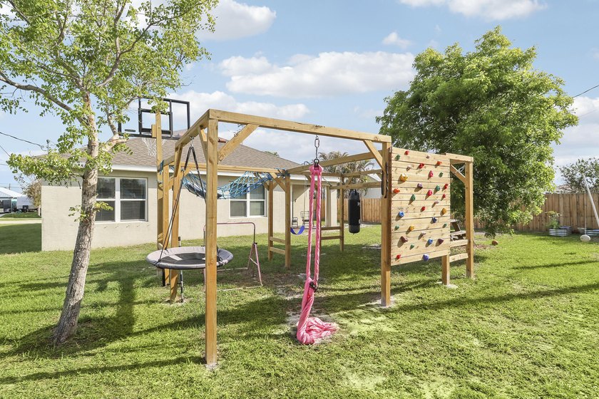 UPDATE!!!! SELLER IS NOW OFFERING A $10,000 CREDIT TO BUYER AT - photo 32