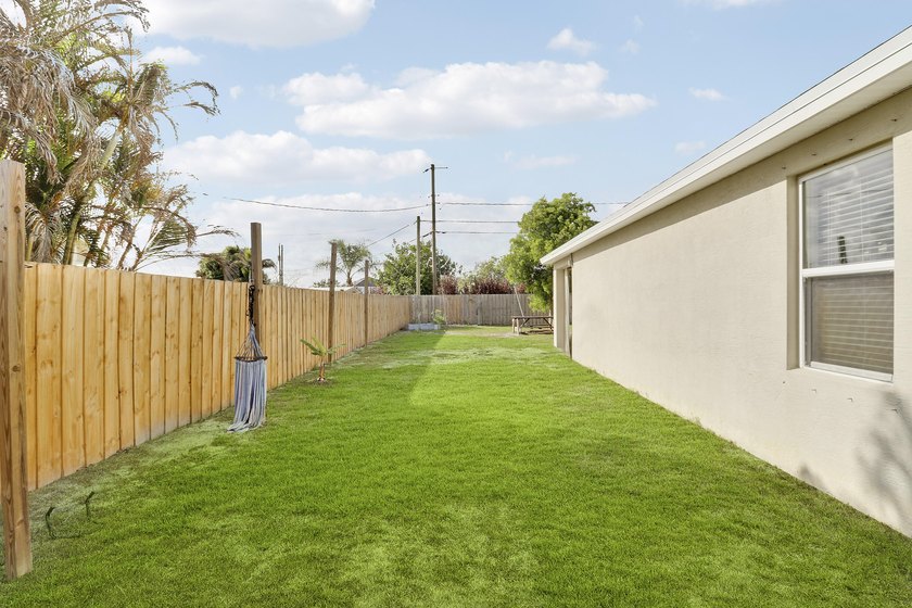 UPDATE!!!! SELLER IS NOW OFFERING A $10,000 CREDIT TO BUYER AT - photo 34