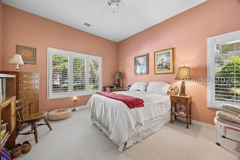 Tucked away at the end of a quiet cul-de-sac in sought-after - photo 42
