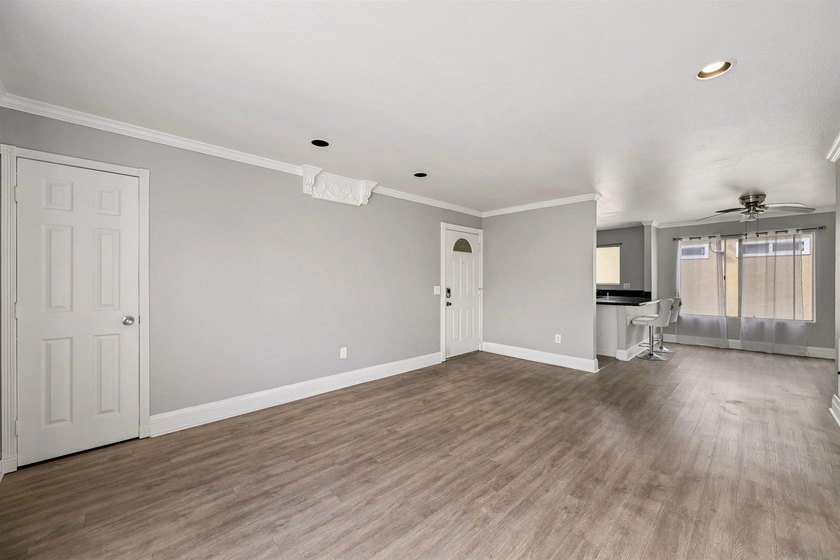 This light and bright residence has been beautifully upgraded - photo 5