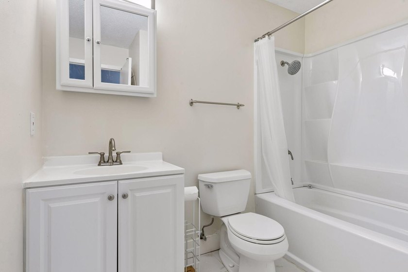 Come live at the Lake! Welcome to Sunrise Bay, a condominium - photo 21