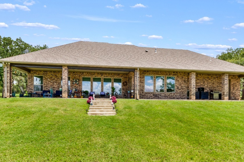 Recent Custom Build on 2.75 Acres!!! - photo 23