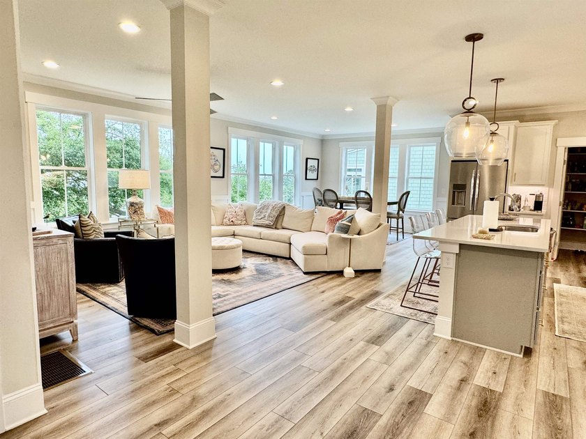 Paradise on the Inlet!! Masterful design and modern luxury are - photo 9