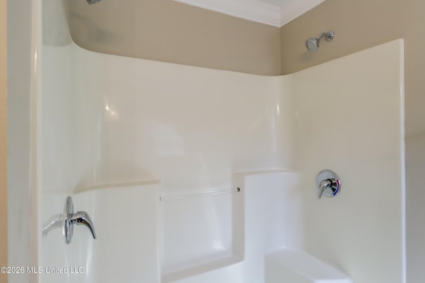Newly updated, move in ready 4-bedroom home on a cul-de-sac - photo 20