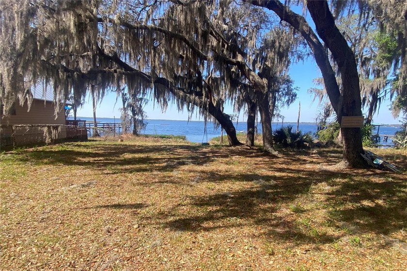 Virtually Staged. Luxury Pool Home with Lake Access in Clermont - photo 34