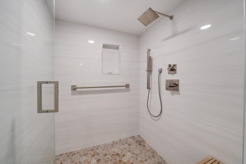 Welcome to this spacious 2-bedroom, 2-bath condo in the - photo 26