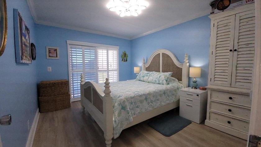 Welcome to this beautifully maintained and thoughtfully upgraded - photo 28