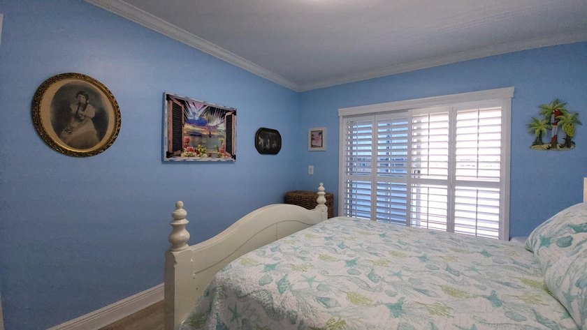 Welcome to this beautifully maintained and thoughtfully upgraded - photo 29
