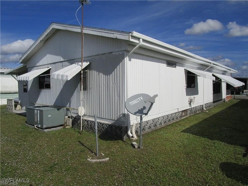 This charming turnkey 2 bedroom, 2 bath home is situated in the - photo 33